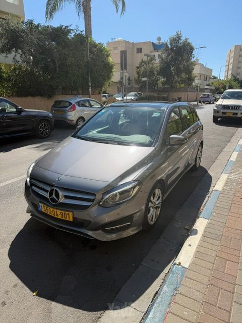 מרצדס-בנץ B-class