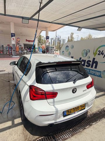 ב מ וו סדרה 1