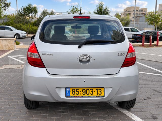 יונדאי i20