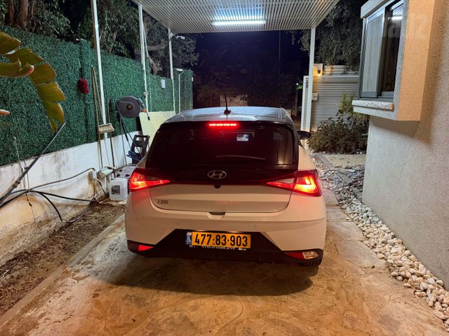 יונדאי i20