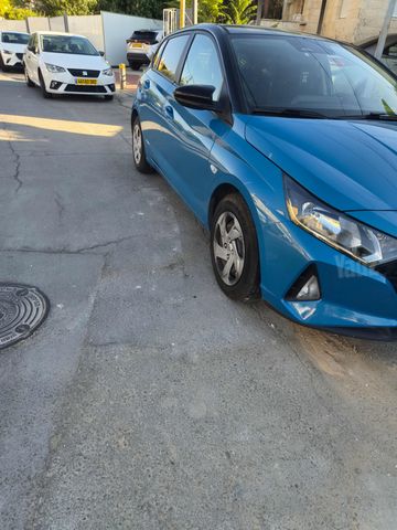 יונדאי i20