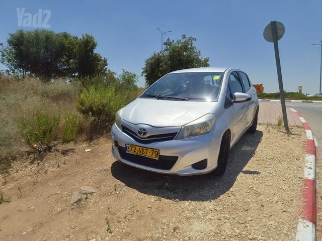 טויוטה יאריס