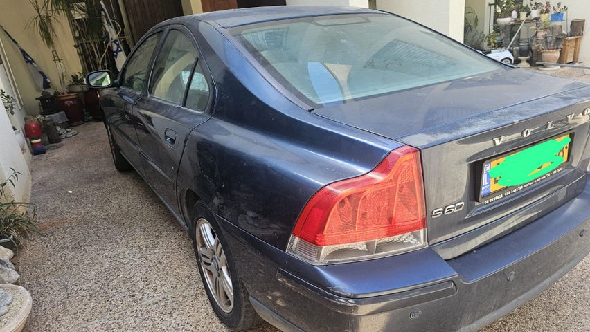 וולוו S60