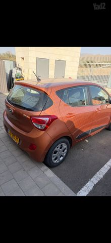 יונדאי i10