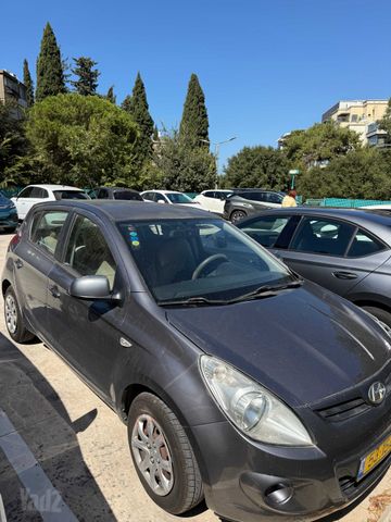 יונדאי i20