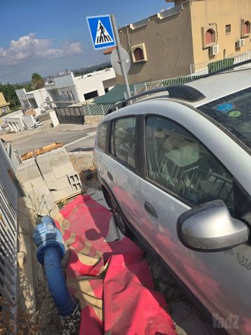 דאצ'יה לוגאן