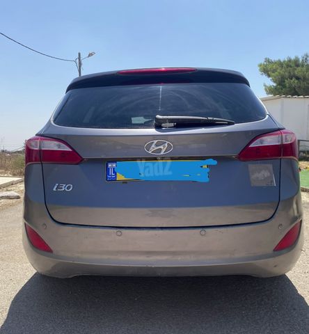 יונדאי i30