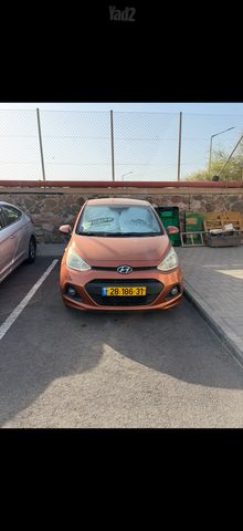 יונדאי i10