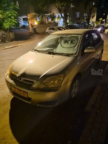 מודעת רכב טויוטה קורולה