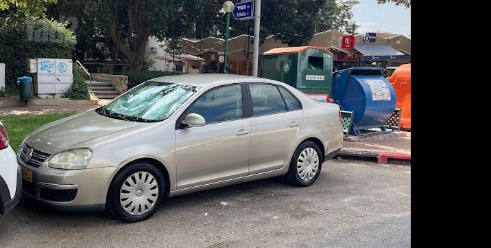 מודעת רכב פולקסווגן ג'טה
