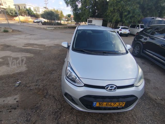 יונדאי i10