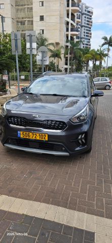 קיה נירו