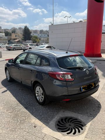 רנו מגאן