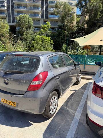 יונדאי i20