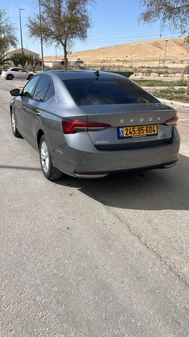 סקודה אוקטביה