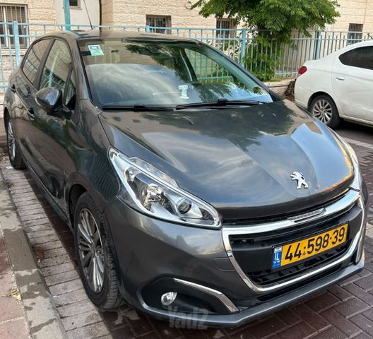 מודעת רכב פיג'ו 208