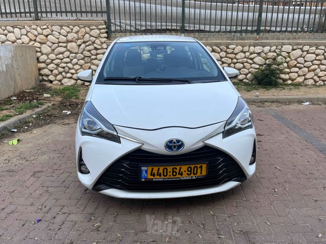 מודעת רכב טויוטה יאריס