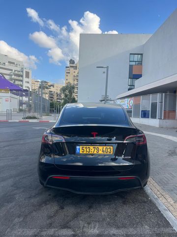 טסלה מודל Y