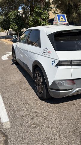 יונדאי איוניק 5