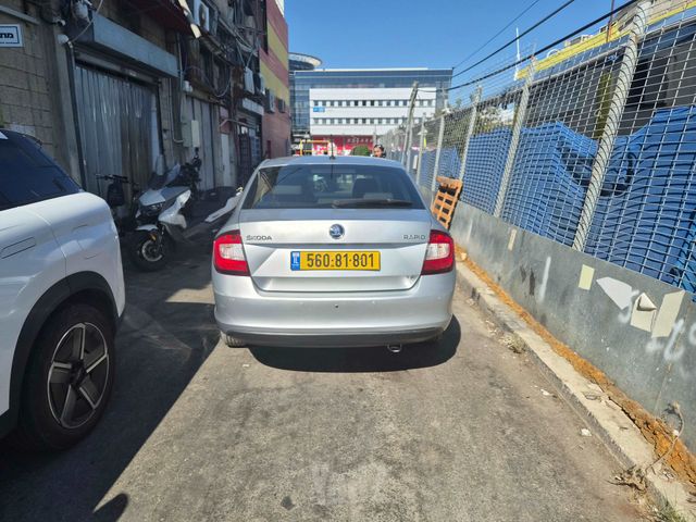 מודעת רכב סקודה ראפיד