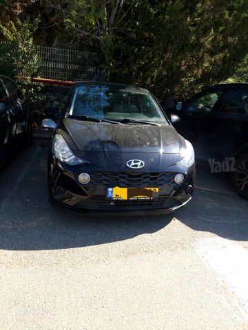 יונדאי i10