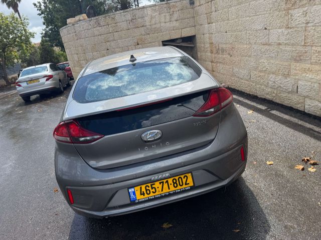 מודעת רכב יונדאי איוניק
