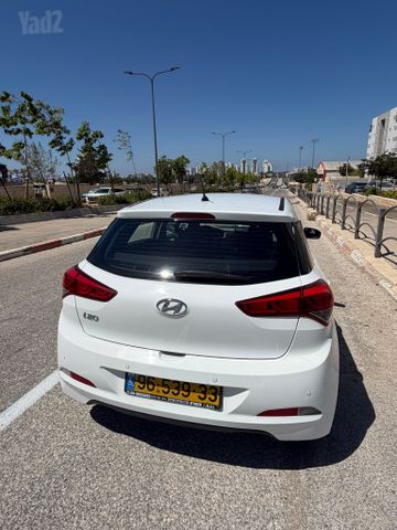 יונדאי i20