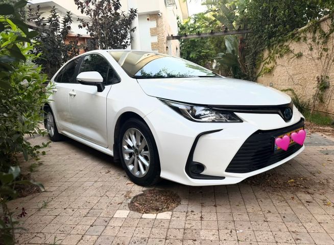 מודעת רכב טויוטה קורולה
