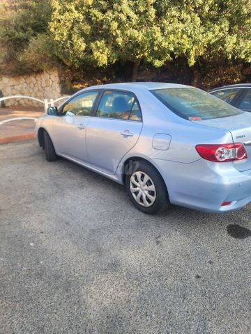 מודעת רכב טויוטה קורולה