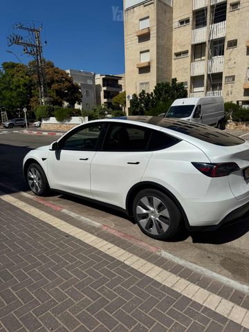 טסלה מודל Y