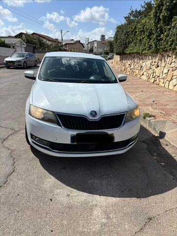 מודעת רכב סקודה ראפיד