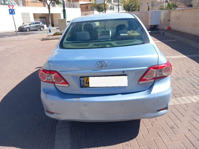 טויוטה קורולה
