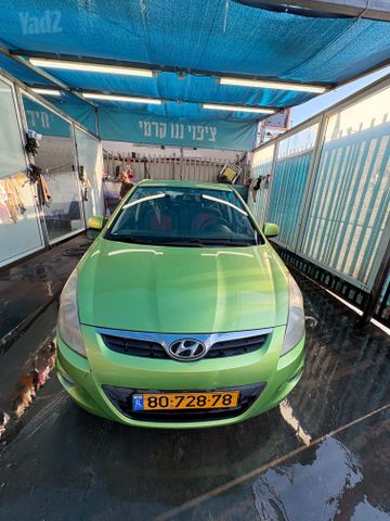 יונדאי i20