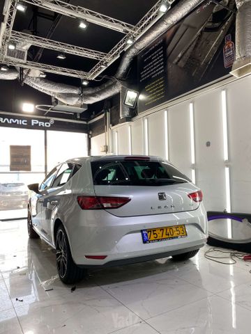 סיאט לאון