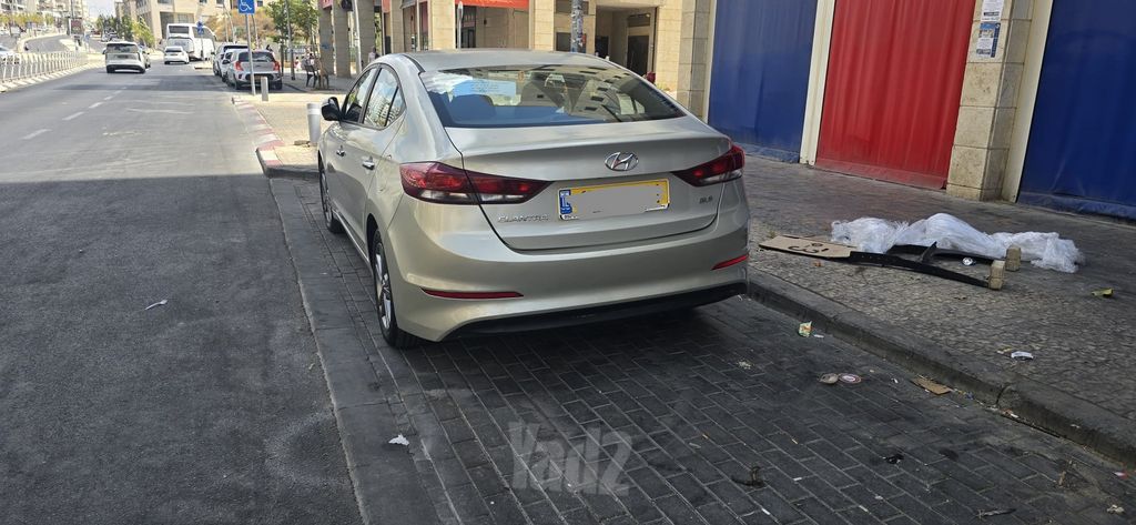 מודעת רכב יונדאי אלנטרה