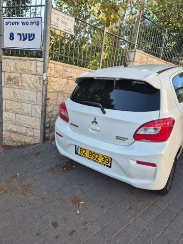 מיצובישי ספייס סטאר