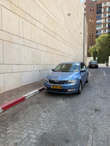 סקודה ראפיד