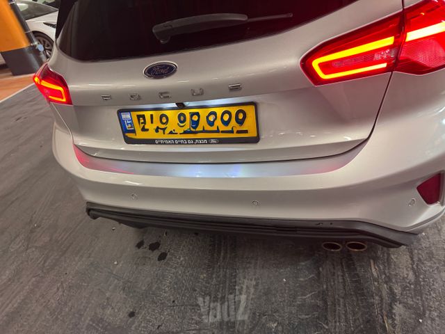 פורד פוקוס