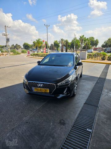 יונדאי i30