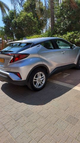 טויוטה C-HR