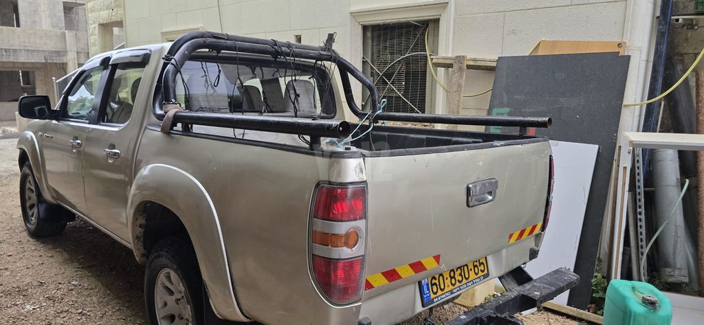 מאזדה BT-50