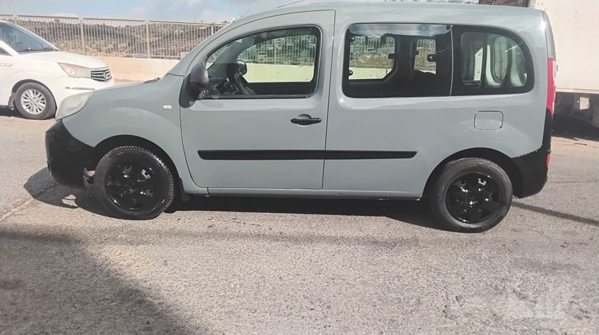 רנו קנגו