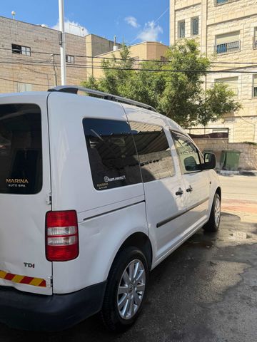 פולקסווגן קאדי