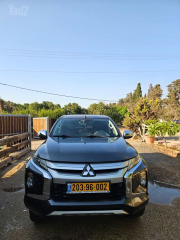 מיצובישי טרייטון / L200