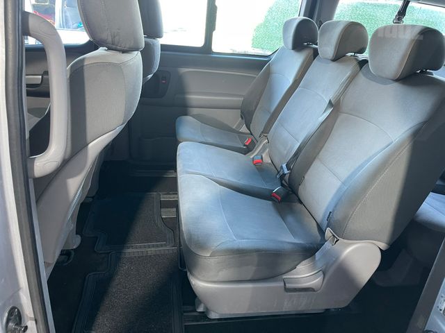 יונדאי H-1 / i800