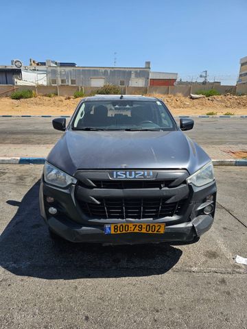 מודעת רכב איסוזו די-מקס