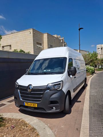 רנו מאסטר