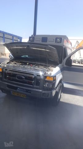 פורד אקונוליין