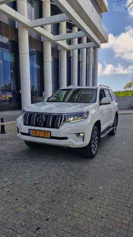 מודעת רכב טויוטה לנד קרוזר