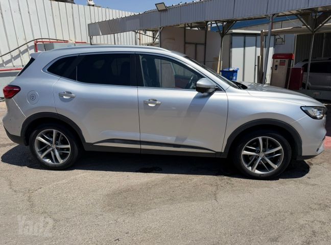 אם ג'י EHS PHEV